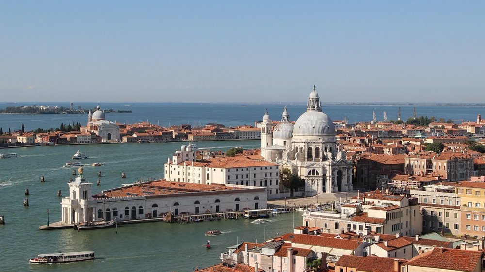Blick auf Venedig und die Basilica di Santa Maria della Salute Blick auf Venedig und die Basilica di Santa Maria della Salute