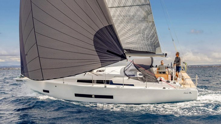 hanse-360-photo-exterieur-2025-hanse-360-bilder-web-exterior-2-0070jpg_-725451697843048718_2000_inPixio__2_