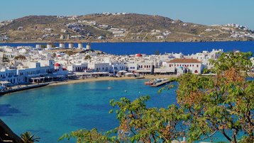 mykonos-4571478_1920