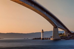 Brücke in den Lofoten image-16323