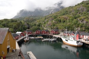 Hafen in den Lofoten image-16322