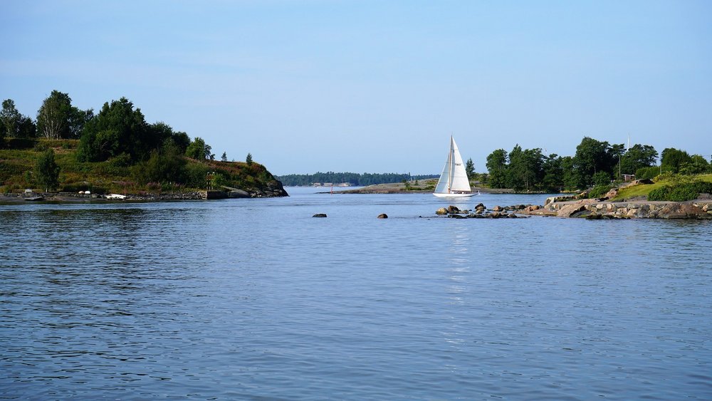 sailboat-2634472_1920