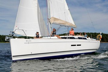 971284_717401678275916_1832133876_n