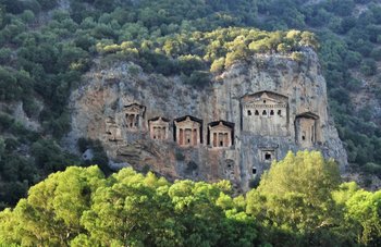 josef-kali-GhBMwWduWl8-unsplash